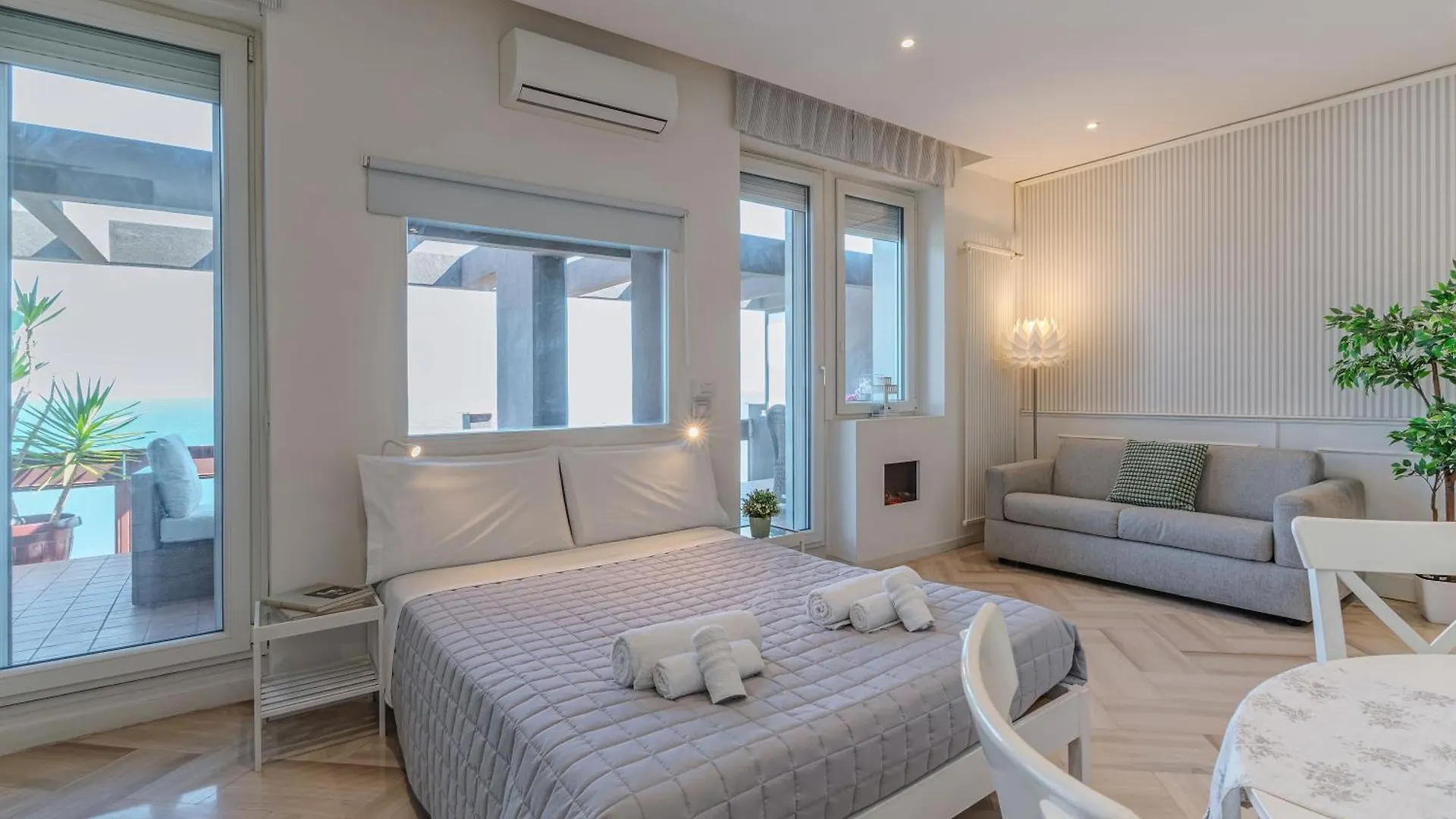 Loft Corso Trieste Terrazza Sul Mare باري 0*,  إيطاليا